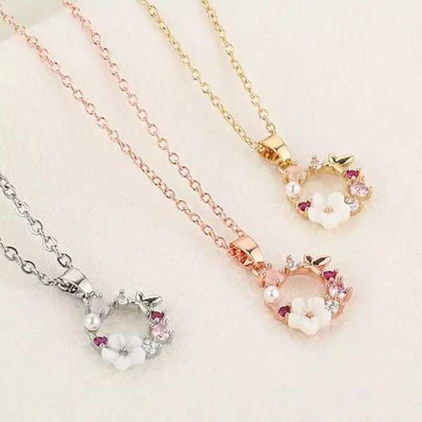 pendant necklaces 2021fashion creative butterfly flowers necklace zircon crystal pearl shell garland for women jewelry accessorie, Silver
pendant necklaces 2021fashion creative butterfly flowers necklace zircon crystal pearl shell garland for women jewelry accessorie, Silver