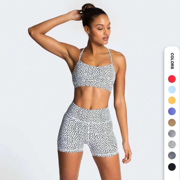 yoga outfit set seamless women gym sport suit 2pcs female clothing workout leggings solid color fitness sportswear tracksuit
yoga outfit set seamless women gym sport suit 2pcs female clothing workout leggings solid color fitness sportswear tracksuit