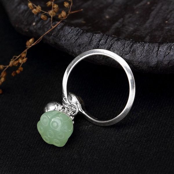 cluster rings sterling silver chinese style retro jade bell female model simple small fresh hetian pendant open ring, Golden;silver
cluster rings sterling silver chinese style retro jade bell female model simple small fresh hetian pendant open ring, Golden;silver