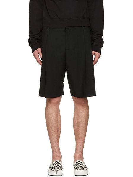 men's shorts casual summer black simple loose fashion trend large size wide pleat design personality tide, White;black
men's shorts casual summer black simple loose fashion trend large size wide pleat design personality tide, White;black