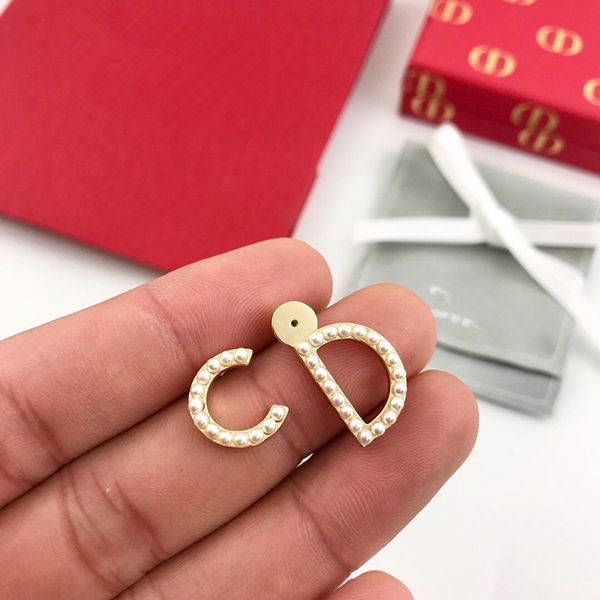special offer 2021 luxury designer jewelry pearl earrings 925 silver needle fashion versatile female high version
special offer 2021 luxury designer jewelry pearl earrings 925 silver needle fashion versatile female high version