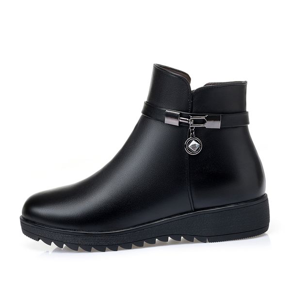 genuine leather wool short boots womens flat bottom cotton home shoes keep warm non-slip large size middle-aged mother, Black
genuine leather wool short boots womens flat bottom cotton home shoes keep warm non-slip large size middle-aged mother, Black
