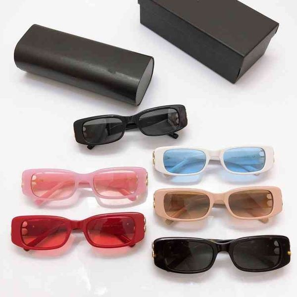 2022 factory wholesale plate small box sunglasses men's and women's fashion ins net red star same sunglasses, White;black
2022 factory wholesale plate small box sunglasses men's and women's fashion ins net red star same sunglasses, White;black