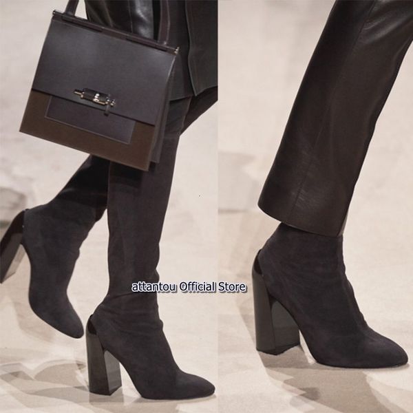 boot fashion show designer pointed weird sturdy toe on the knee women's high heels long winter boots plus size 43, Black
boot fashion show designer pointed weird sturdy toe on the knee women's high heels long winter boots plus size 43, Black