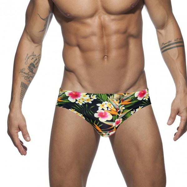 one-piece suits 21 low waist swimwear push pad swim briefs flower print men swimsuit bathing suit quick dry summer sport wear surf gay
one-piece suits 21 low waist swimwear push pad swim briefs flower print men swimsuit bathing suit quick dry summer sport wear surf gay