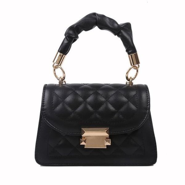 fashion lingge foreign style handbag for women in autumn and winter
fashion lingge foreign style handbag for women in autumn and winter