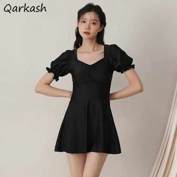 women's swimwear cover-up women black short sleeve 2021 one piece fashion swimsuit college summer beach wear simple design slim, White;black
women's swimwear cover-up women black short sleeve 2021 one piece fashion swimsuit college summer beach wear simple design slim, White;black