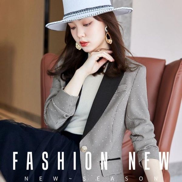 women's suits & blazers houndstooth suit jacket 2021 spring autumn fashion high-end flashing diamond shiny blazer women elegant office, White;black
women's suits & blazers houndstooth suit jacket 2021 spring autumn fashion high-end flashing diamond shiny blazer women elegant office, White;black