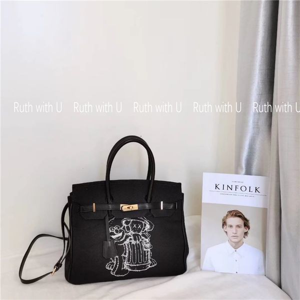 women 2020 new xiaobai wangyuan same shoulder portable canvas fashionable women's bag fashion
women 2020 new xiaobai wangyuan same shoulder portable canvas fashionable women's bag fashion