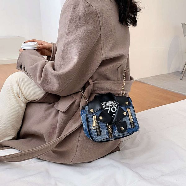 style personalized women's bag single shoulder street trend clothing slanting cross chain
style personalized women's bag single shoulder street trend clothing slanting cross chain