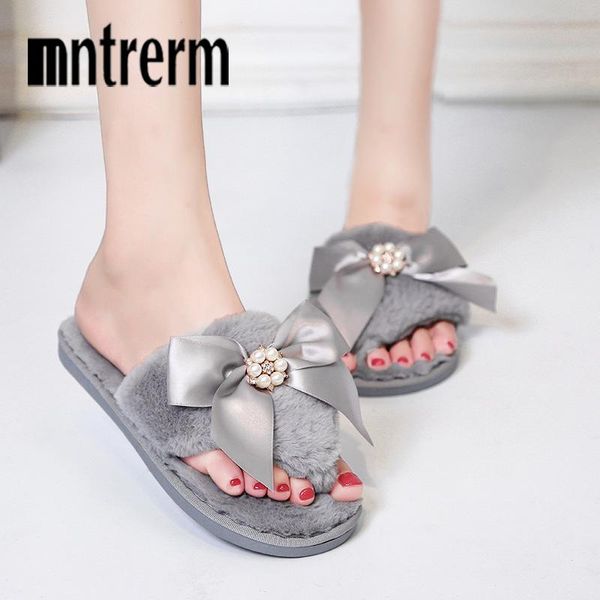 slippers 2021 womens house winter shoes home plush pantufa women indoor warm fluffy terlik cotton flip flops, Black
slippers 2021 womens house winter shoes home plush pantufa women indoor warm fluffy terlik cotton flip flops, Black