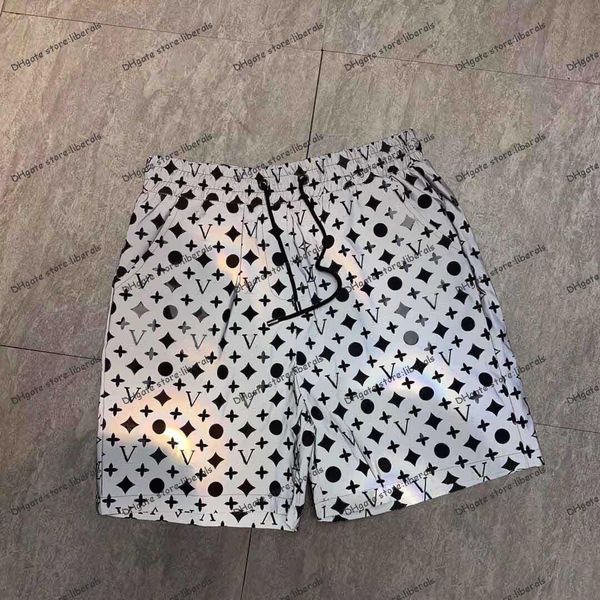 2021mens shorts summer designers casual sports 2021 fashion quick drying men beach pants black and white asian size m-3xl, White;black
2021mens shorts summer designers casual sports 2021 fashion quick drying men beach pants black and white asian size m-3xl, White;black