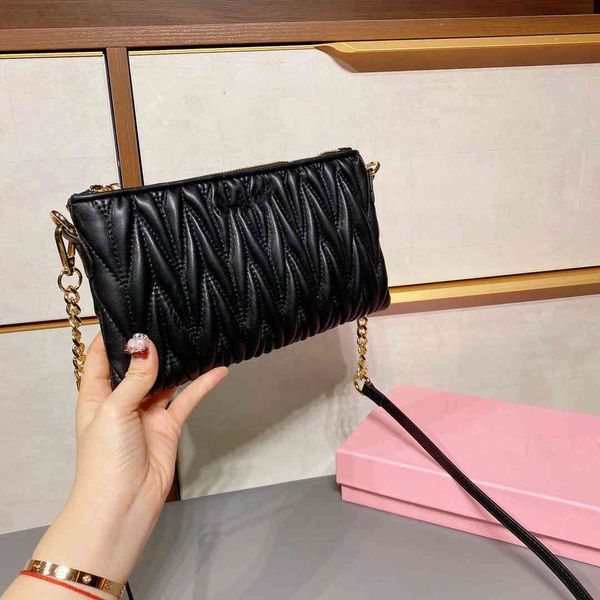 outlet spring summer lady family simple and generous daily commuter chain fashion leisure shoulder bag designers handbag yw
outlet spring summer lady family simple and generous daily commuter chain fashion leisure shoulder bag designers handbag yw