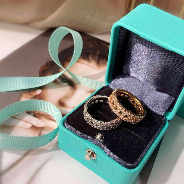 hollowed out t-grid diamond ring classic fashion versatile sential gift for men women gold and sier 2 colors good6310860, Silver
hollowed out t-grid diamond ring classic fashion versatile sential gift for men women gold and sier 2 colors good6310860, Silver