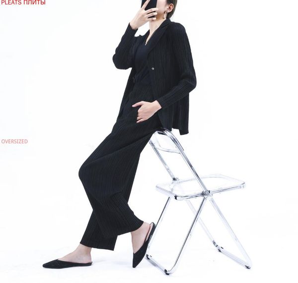 pants suit female japanese commuter miyake fold women's black temperament slim two piece, White
pants suit female japanese commuter miyake fold women's black temperament slim two piece, White