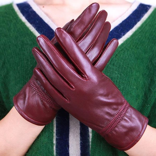 five fingers gloves women' winter genuine leather ladies warm outdoor riding sheepskin velvet elasticity mink driving wholesale, Blue;gray 
five fingers gloves women' winter genuine leather ladies warm outdoor riding sheepskin velvet elasticity mink driving wholesale, Blue;gray