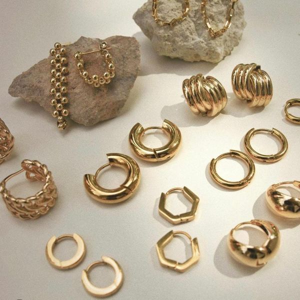 classic stainless steel ear buckle for women trendy gold color small large circle hoop earrings punk hip hop jewelry accessories & huggie, Golden;silver
classic stainless steel ear buckle for women trendy gold color small large circle hoop earrings punk hip hop jewelry accessories & huggie, Golden;silver