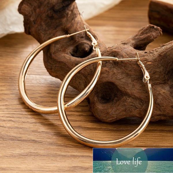 hoop & huggie exaggerated european and american style big earrings female korean wild bold crescent design stud factory price expert design, Golden;silver
hoop & huggie exaggerated european and american style big earrings female korean wild bold crescent design stud factory price expert design, Golden;silver