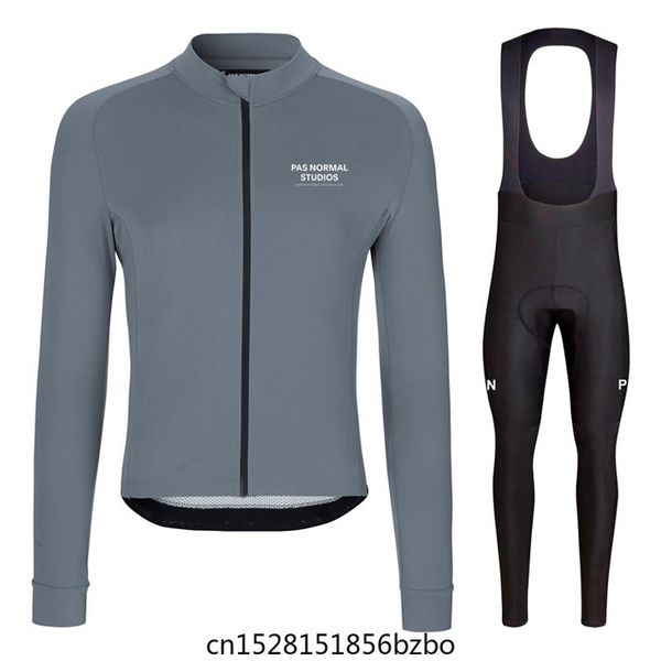 racing sets pns men pro team long sleeve breathable cycling jersey set bib pants ropa ciclismo bicycle clothing mtb bike uniform, Black;blue
racing sets pns men pro team long sleeve breathable cycling jersey set bib pants ropa ciclismo bicycle clothing mtb bike uniform, Black;blue