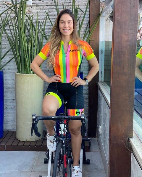 racing sets 2021 triathlon suit women's short sleeve cycling jersey skinsuit jumpsuit maillot ropa ciclismo set gel pad d11, Black;blue
racing sets 2021 triathlon suit women's short sleeve cycling jersey skinsuit jumpsuit maillot ropa ciclismo set gel pad d11, Black;blue
