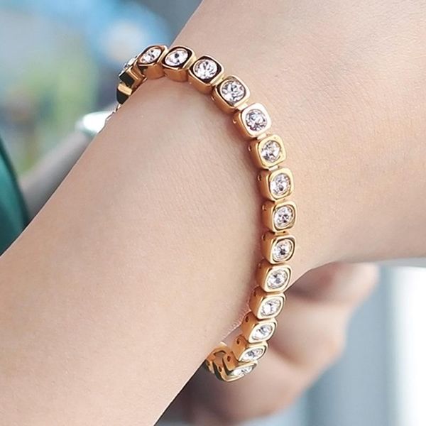 link, chain winter square fresh all-match bracelet stainless steel crystal light luxury fashion girl jewelry gift, Black
link, chain winter square fresh all-match bracelet stainless steel crystal light luxury fashion girl jewelry gift, Black