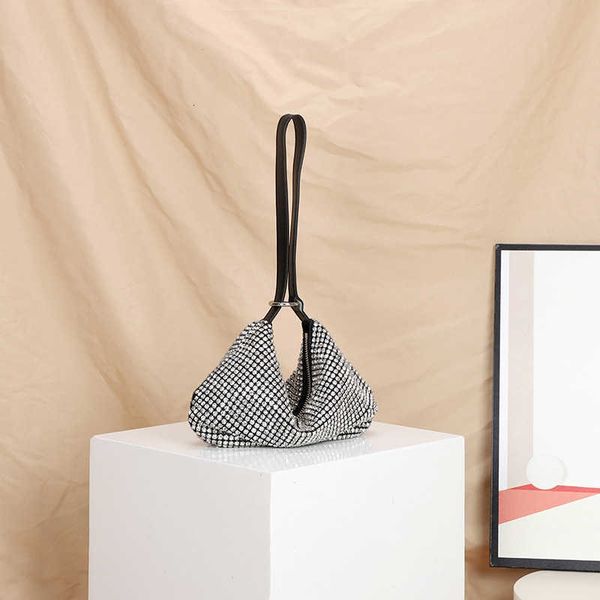 ins fire hand holding diamond inlaid leather women's bag small crowd bag half month full diamond bag banquet purse
ins fire hand holding diamond inlaid leather women's bag small crowd bag half month full diamond bag banquet purse