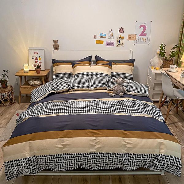 bedding sets stripe full 4pc 100%cotton set duvet cover pillowcase flat sheet bedspreads home textiles el bedclothes bedroom
bedding sets stripe full 4pc 100%cotton set duvet cover pillowcase flat sheet bedspreads home textiles el bedclothes bedroom
