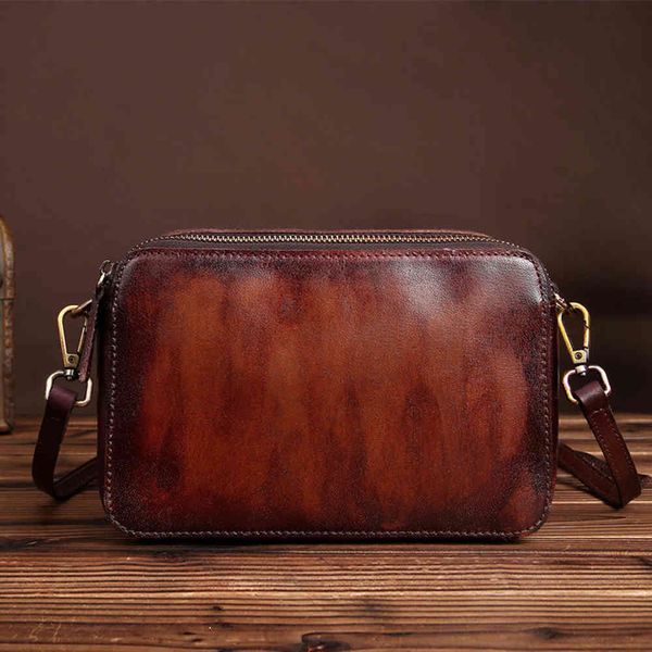 2016 new women's bag leather single shoulder layer cowhide pure hand rub color oblique small square
2016 new women's bag leather single shoulder layer cowhide pure hand rub color oblique small square