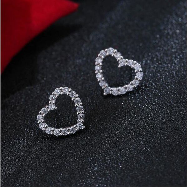 fashion 925 sterling silver jewelry female temperament love heart-shaped hollow crystal sweet elegant simple earrings se224, Golden
fashion 925 sterling silver jewelry female temperament love heart-shaped hollow crystal sweet elegant simple earrings se224, Golden