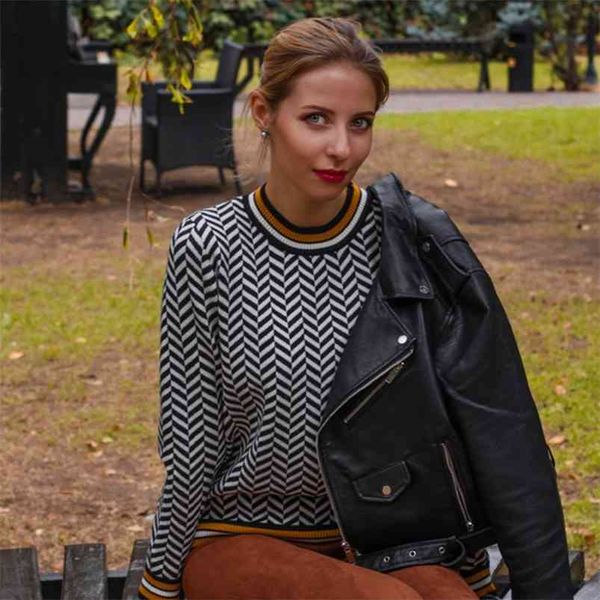 bygouby women pullover sweater jacquard knitwear long sleeve o neck soft thick jumper euro christmas sweaters pull femme 210805, White;black
bygouby women pullover sweater jacquard knitwear long sleeve o neck soft thick jumper euro christmas sweaters pull femme 210805, White;black