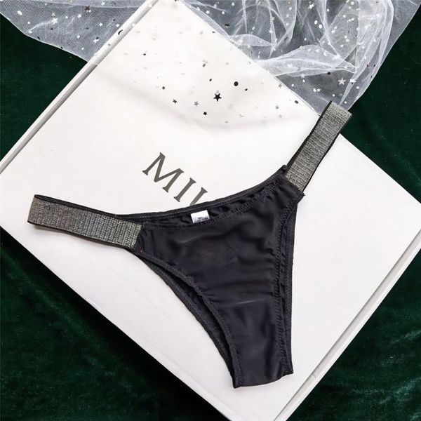 women's panties simple half-pack hip for women cotton crotch underwear thongs briefs female, Black;pink
women's panties simple half-pack hip for women cotton crotch underwear thongs briefs female, Black;pink