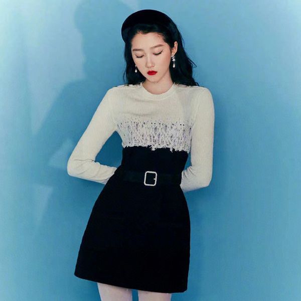 dresses fake 2 piece women runway designer hollow out white spliced black sweater elegant ol a line knitting dress, Black;gray
dresses fake 2 piece women runway designer hollow out white spliced black sweater elegant ol a line knitting dress, Black;gray
