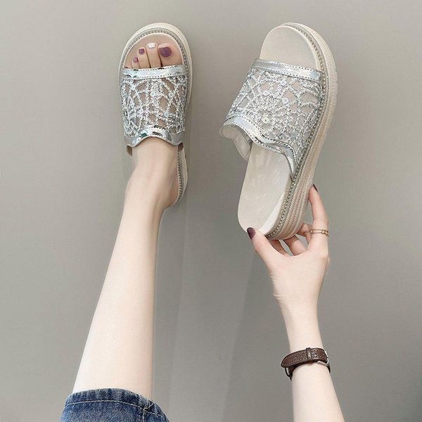 med shoes house slippers platform slipers women slides fashion flat summer 2021 luxury bling pu fabric rubber casual fl, Black
med shoes house slippers platform slipers women slides fashion flat summer 2021 luxury bling pu fabric rubber casual fl, Black