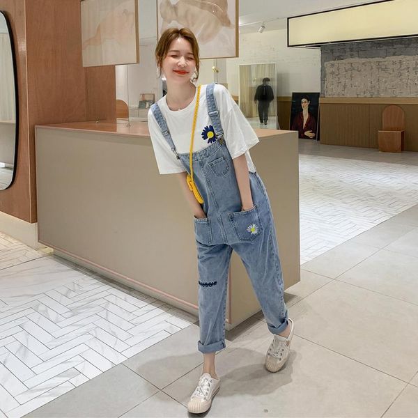 women's jumpsuits & rompers young age denim overalls korean version 2021 with the same paragraph ins super fire little daisy embroidery, Black;white
women's jumpsuits & rompers young age denim overalls korean version 2021 with the same paragraph ins super fire little daisy embroidery, Black;white