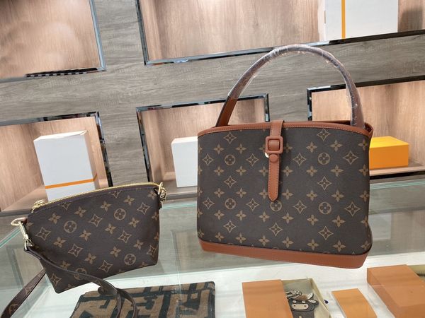 shoulder totes handbags 2021 designers bags letter composite bag soft leather genuine fashion saddle classic handbag backpack wallets purses
shoulder totes handbags 2021 designers bags letter composite bag soft leather genuine fashion saddle classic handbag backpack wallets purses