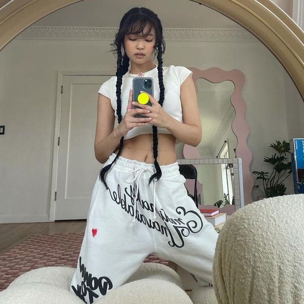 women's pants & capris jennie same ins style trousers clothing 2021 autumn letter printed harem lace-up ankle-tied casual sweatpants, Black;white
women's pants & capris jennie same ins style trousers clothing 2021 autumn letter printed harem lace-up ankle-tied casual sweatpants, Black;white