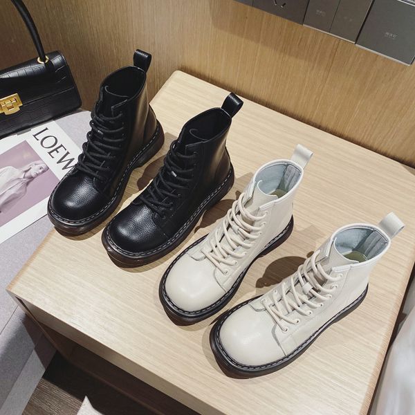 2021 spring and autumn thin martin boots british style 32-34 size 41-43 short tube leather thick soled women's boots, Black
2021 spring and autumn thin martin boots british style 32-34 size 41-43 short tube leather thick soled women's boots, Black
