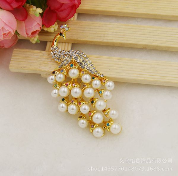 brooch pearl peacock women's with diamond fashion clothing accessories pin, Gray
brooch pearl peacock women's with diamond fashion clothing accessories pin, Gray