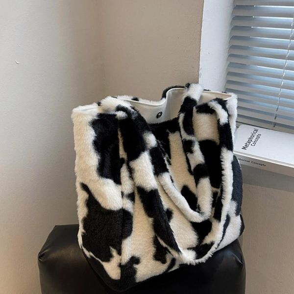 evening bags vintage animal pattern shoulder casual plush pure color handbag winter all match underarm shopping supplies
evening bags vintage animal pattern shoulder casual plush pure color handbag winter all match underarm shopping supplies