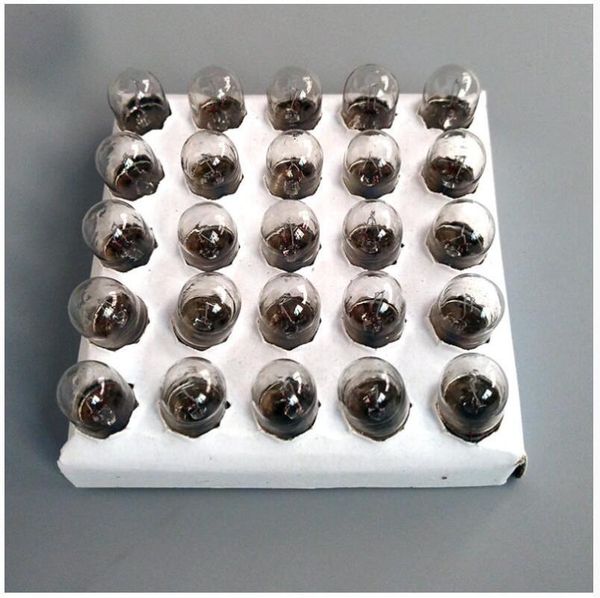 other lighting bulbs & tubes 50pcs/lot e10 screw port instrument signal indication small bulb button switch 6.3v 12v 24v 30v 36v 2w 5w 0.15a
other lighting bulbs & tubes 50pcs/lot e10 screw port instrument signal indication small bulb button switch 6.3v 12v 24v 30v 36v 2w 5w 0.15a