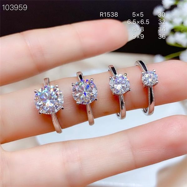 classic 4 silver 3 excellent cut d color diamond test passed white moissanite ring female party 925 jewelry cluster rings, Golden;silver
classic 4 silver 3 excellent cut d color diamond test passed white moissanite ring female party 925 jewelry cluster rings, Golden;silver