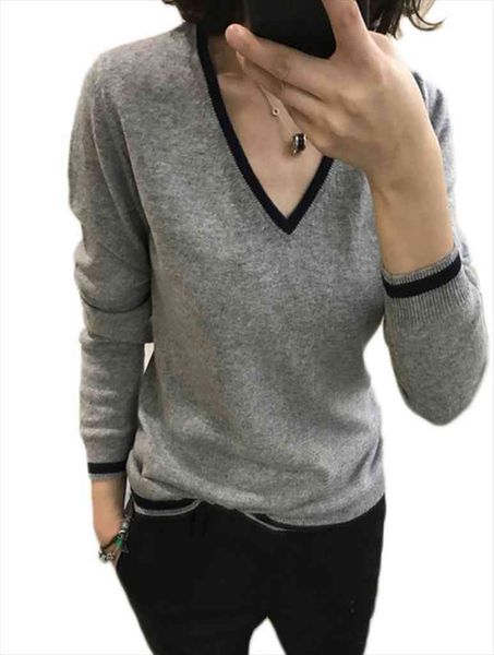 spring and autumn cashmere womens sweater v-neck pullover loose long sleeve large knitting bottoming, White;black
spring and autumn cashmere womens sweater v-neck pullover loose long sleeve large knitting bottoming, White;black