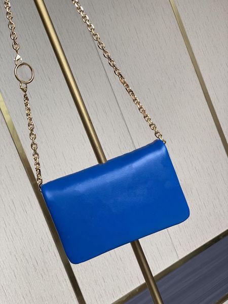 louis vuitton 2021 early spring women's fashion shoulder or cross-body bags ing handbags all-leather design gold chain four color types
louis vuitton 2021 early spring women's fashion shoulder or cross-body bags ing handbags all-leather design gold chain four color types