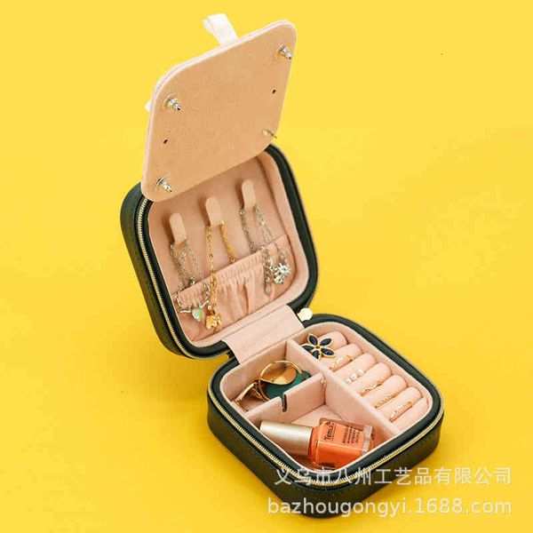 cosmetic bags environmental protection pu jewelry box classic litchi pattern flip earrings storage
cosmetic bags environmental protection pu jewelry box classic litchi pattern flip earrings storage
