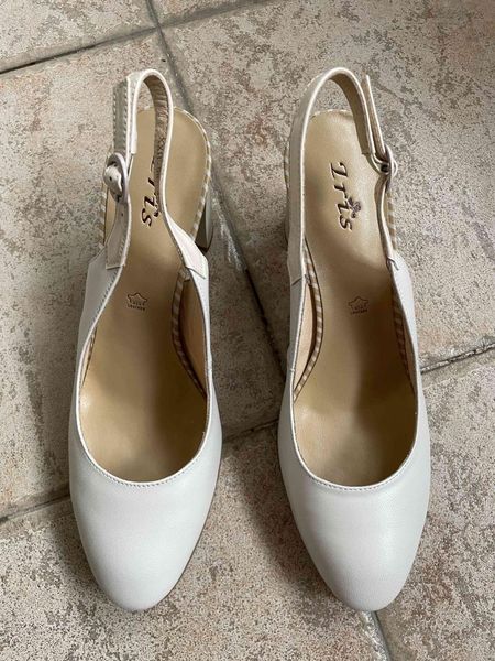 dress shoes women's summer ladies high heels woman beige leather slling back sandals footwear big size, Black
dress shoes women's summer ladies high heels woman beige leather slling back sandals footwear big size, Black
