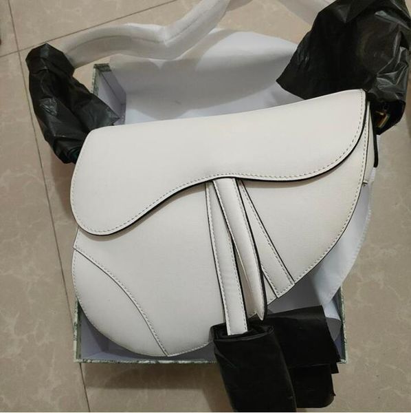 Luxury Designer Brand Saddle Bag Top-quality Fashion Classic Women Genuine Leather Ladies Letter Embroidery Shoulder Messenger Bags Handbag
Luxury Designer Brand Saddle Bag Top-quality Fashion Classic Women Genuine Leather Ladies Letter Embroidery Shoulder Messenger Bags Handbag