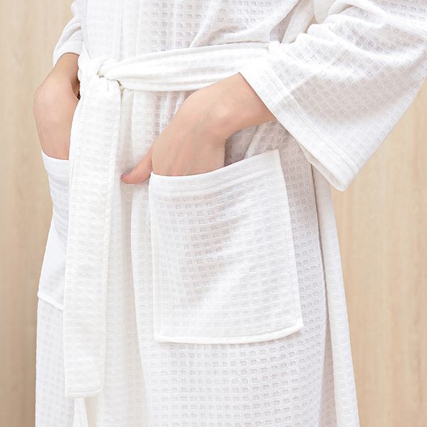 2021women men bath robe waffle shower sleepwear nightgowns robe male female bathrobe long woman man pajamas -xxxl, Black;red
2021women men bath robe waffle shower sleepwear nightgowns robe male female bathrobe long woman man pajamas -xxxl, Black;red