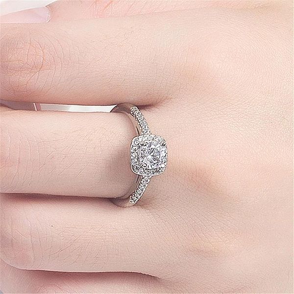 wedding rings arrival fashion vintage women cubic crystal ring jewelry engagement gift valentine's day gifts for lover, Slivery;golden
wedding rings arrival fashion vintage women cubic crystal ring jewelry engagement gift valentine's day gifts for lover, Slivery;golden