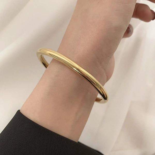 bangle gsold fashion simple thick circle jewelry dubai gold color glossy bracelet for women girls cool accessory gifts, Black
bangle gsold fashion simple thick circle jewelry dubai gold color glossy bracelet for women girls cool accessory gifts, Black