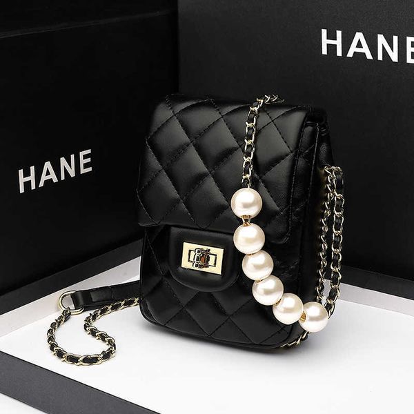 live mobile phone bag small xiangfeng lingge pearl chain mouth red mini single shoulder messenger bag
live mobile phone bag small xiangfeng lingge pearl chain mouth red mini single shoulder messenger bag